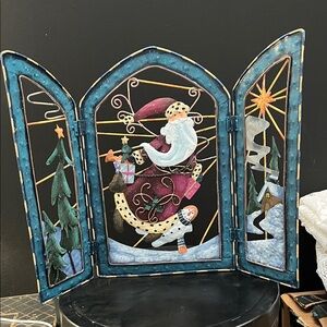 Festive Santa Metal Screen with Blue Accents